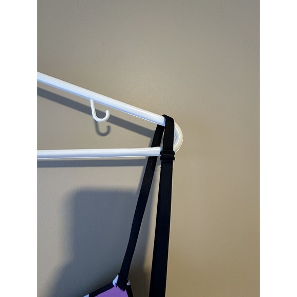 Victoria Secret T-shirt Bra, 32D, Polka Dots/Cheetah, Straps adjust/removable - Picture 5 of 6